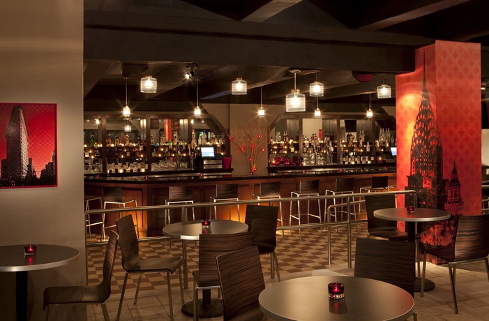 Imagen del bar/restaurante del Hotel Roosevelt, Nueva York. Foto 5