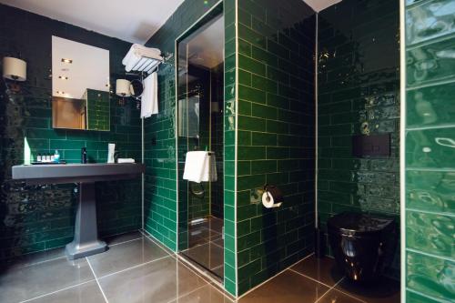 Imagen de la habitación del Hotel Root Karak&ouml;y Bosphorus Hotel and Spa. Foto 2