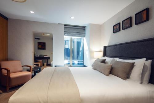 Imagen de la habitación del Hotel Root Karak&ouml;y Bosphorus Hotel and Spa. Foto 3
