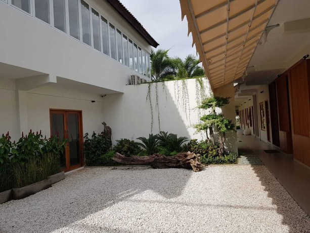 Imagen general del Hotel Roots Senggigi. Foto 2