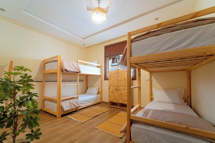 Imagen de la habitación del Hotel Roots Surf House. Foto 4