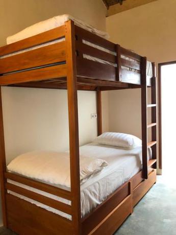Imagen general del Hotel Roots Trawangan. Foto 9