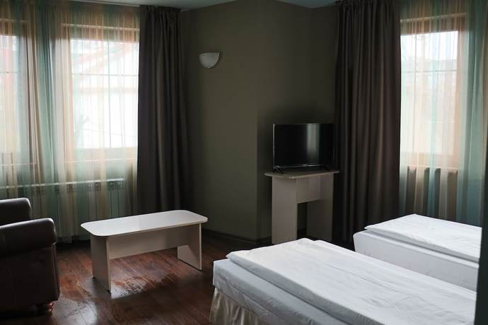 Imagen de la habitación del Hotel Roots and Wine Bar. Foto 15