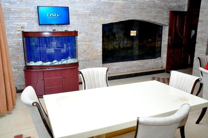 Imagen del bar/restaurante del Hotel Ropani Kajjansi. Foto 4