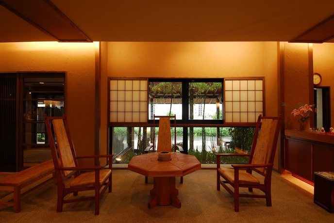 Imagen de los interiores del Hotel Roppokan. Foto 9