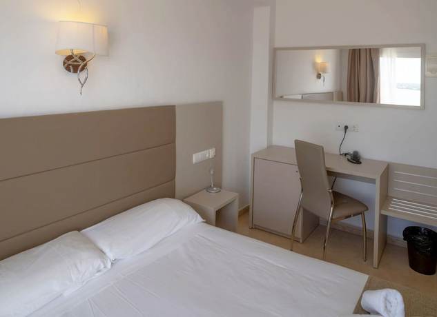 Imagen de la habitación del Hotel Roquetes Rooms - Formentera Break. Foto 9