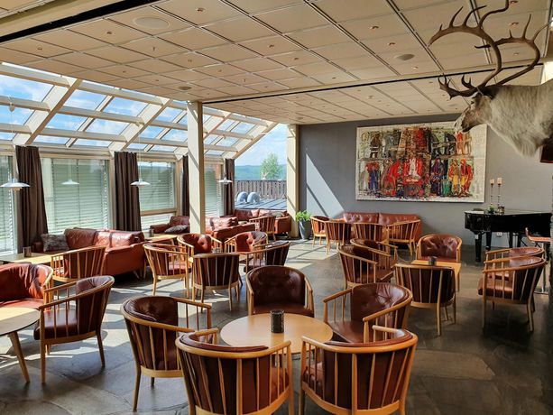 Imagen de los interiores del Hotel Rorosl. Foto 18