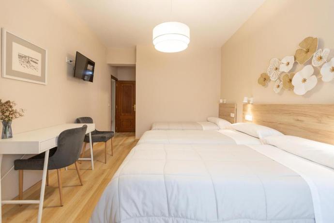 Imagen de la habitación del Hotel Ros Mary. Foto 3