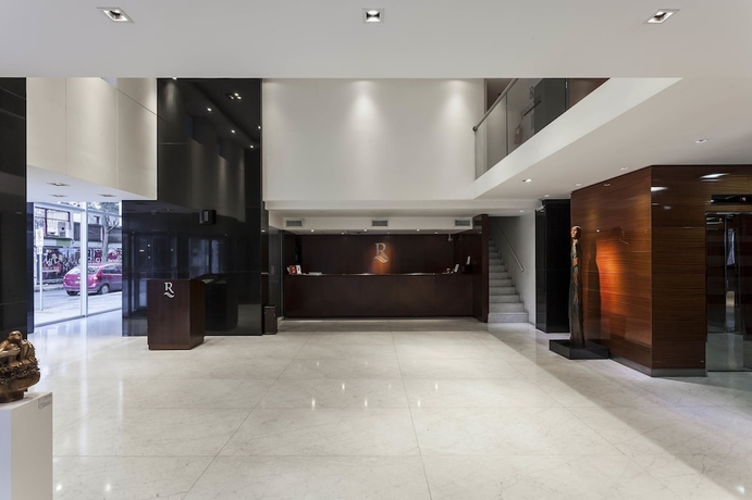 Imagen de los interiores del Hotel Ros Tower. Foto 17