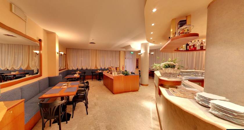 Imagen del bar/restaurante del Hotel Rosa, Abano Terme. Foto 4