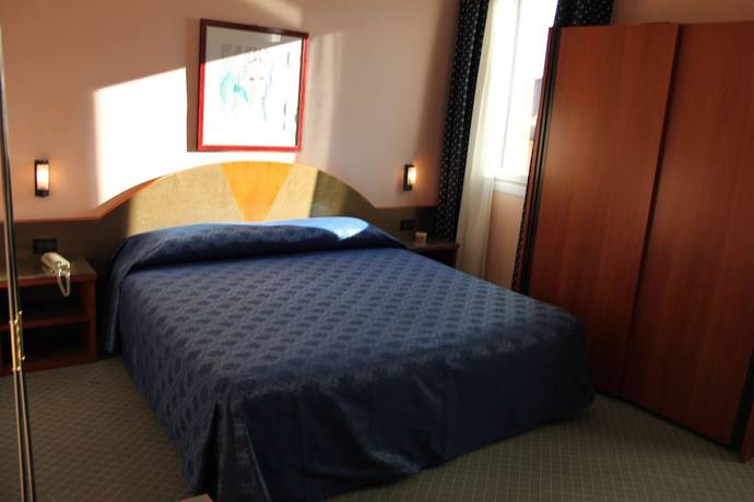Imagen de la habitación del Hotel Rosa, Abano Terme. Foto 10