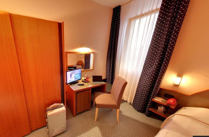 Imagen de la habitación del Hotel Rosa, Abano Terme. Foto 11