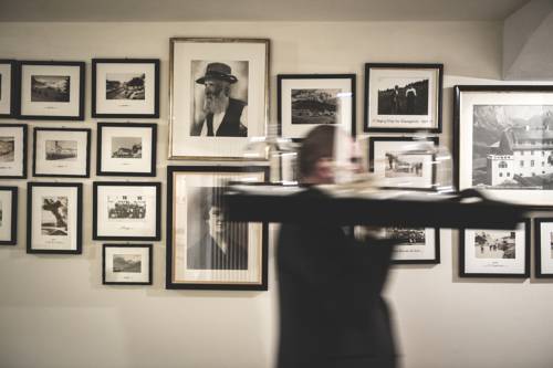 Imagen de la habitación del Hotel Rosa Alpina and Spa. Foto 2