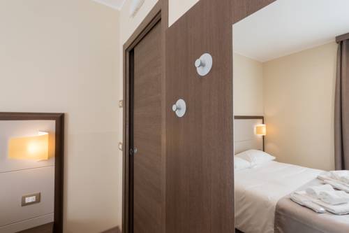 Imagen de la habitación del Hotel Rosa, Baveno. Foto 16