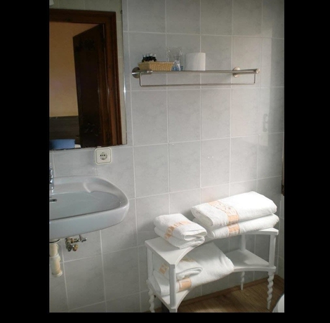 Imagen de la habitación del Hotel Rosa, Begur. Foto 14