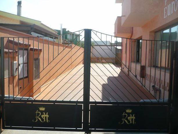 Imagen general del Hotel Rosa, CAPOTERRA. Foto 4
