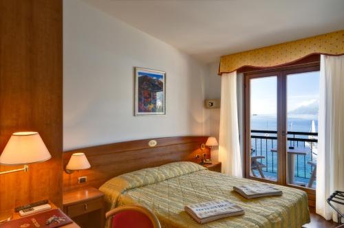 Imagen de la habitación del Hotel Rosa, Cassone. Foto 7