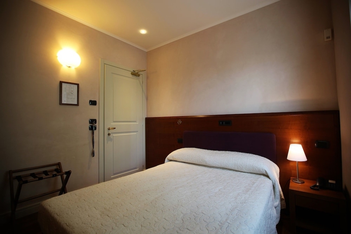 Imagen de la habitación del Hotel Rosa, Citta. Foto 13