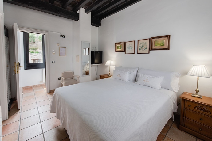 Imagen de la habitación del Hotel Rosa D´oro. Foto 10