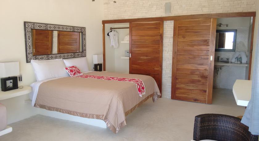 Imagen de la habitación del Hotel Rosa Del Viento. Foto 6