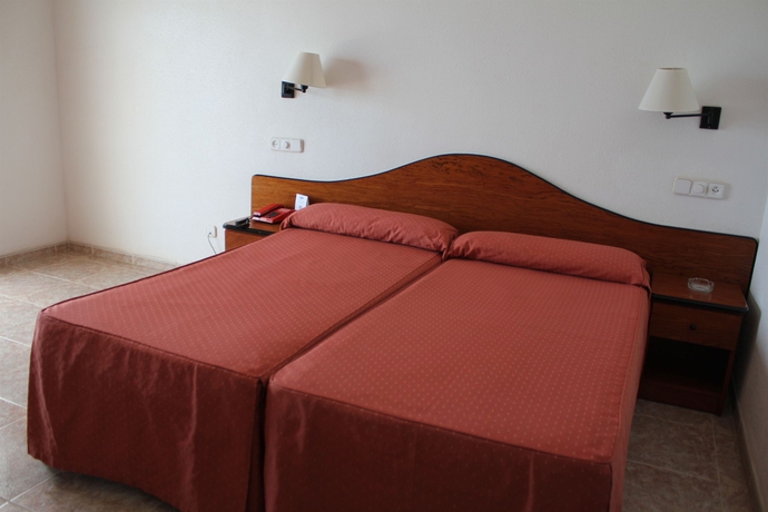 Imagen de la habitación del Hotel Rosa Dels Vents. Foto 9