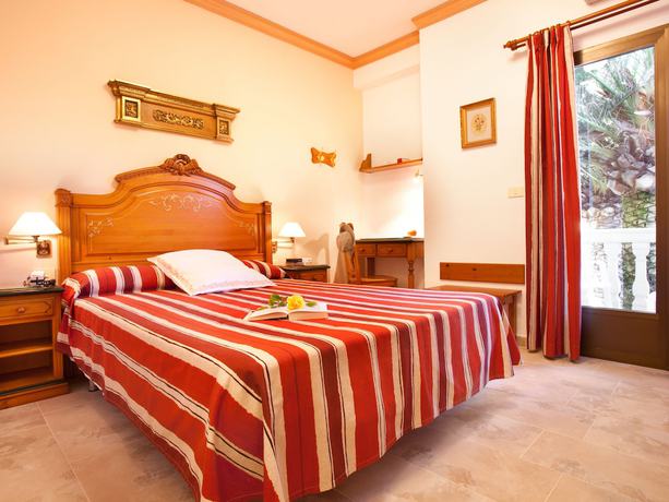 Imagen de la habitación del Hotel Rosa, Denia. Foto 11
