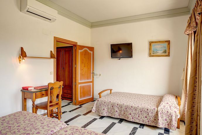 Imagen de la habitación del Hotel Rosa, Denia. Foto 16