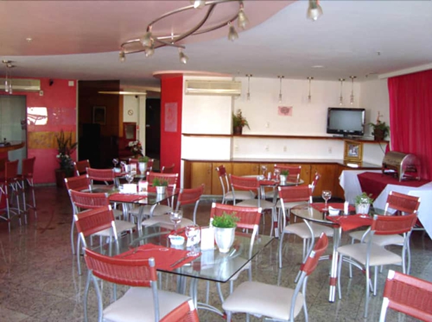 Imagen del bar/restaurante del Hotel Rosa Mar. Foto 5