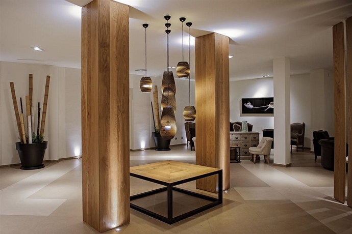 Imagen general del Hotel Rosa Nautica. Foto 4