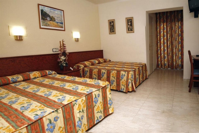 Imagen general del Hotel Rosa Nautica. Foto 6