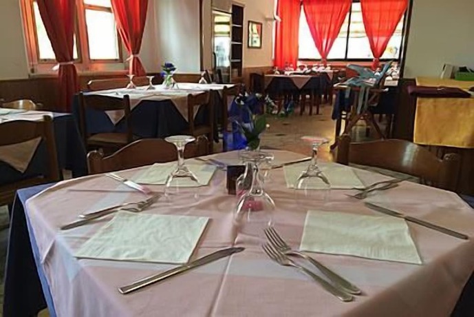 Imagen del bar/restaurante del Hotel Rosa, Rimini. Foto 7
