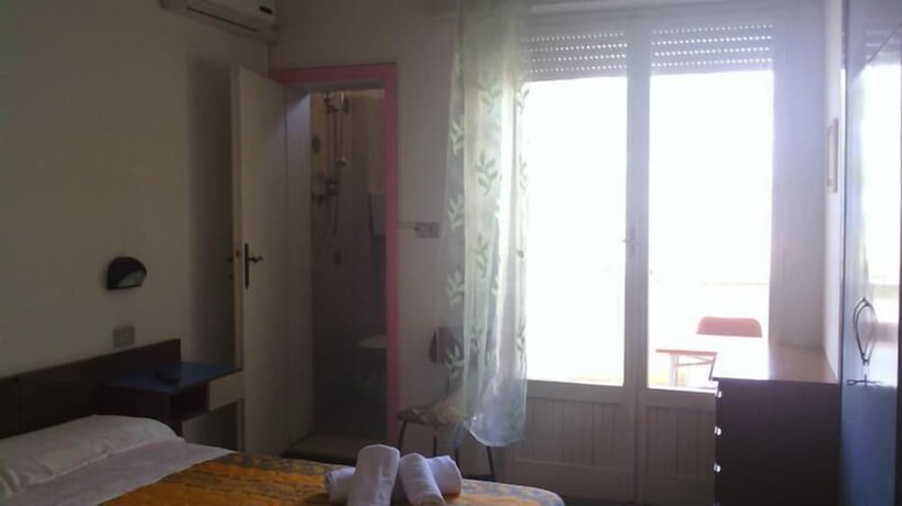 Imagen de la habitación del Hotel Rosa, Rimini. Foto 15