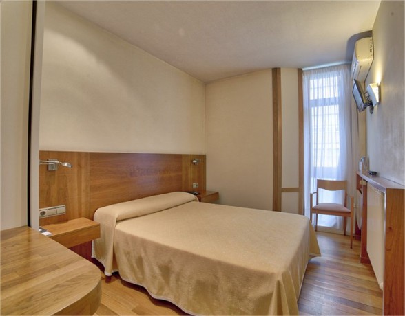 Imagen general del Hotel Rosa Rosae Pr. Foto 10