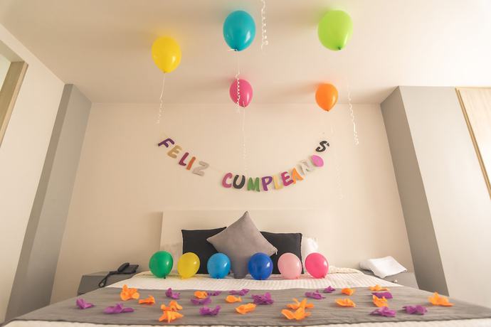 Imagen de la habitación del Hotel Rosales. Foto 9