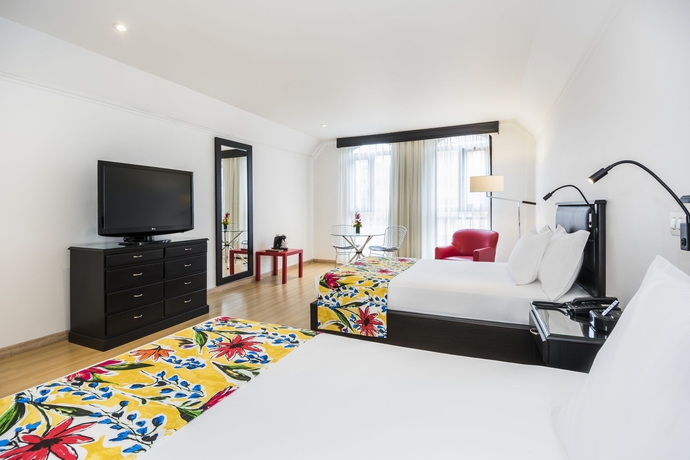 Imagen de la habitación del Hotel Rosales Plaza. Foto 6