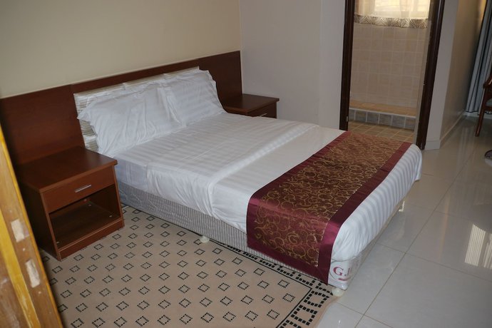 Imagen de la habitación del Hotel Rosaline Suites. Foto 16