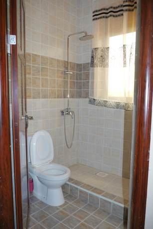 Imagen de la habitación del Hotel Rosaline Suites. Foto 19