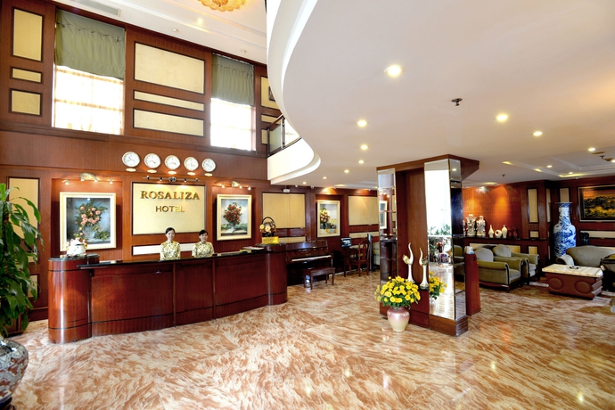 Imagen de los interiores del Hotel Rosaliza. Foto 9