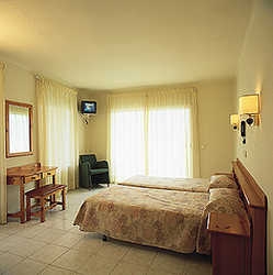 Imagen de la habitación del Hotel Rosamar, Playa de Aro. Foto 3