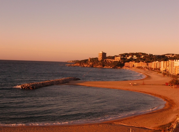 Imagen de los exteriores del Hotel Rosamar, Sant Antoni de Calonge. Foto 11