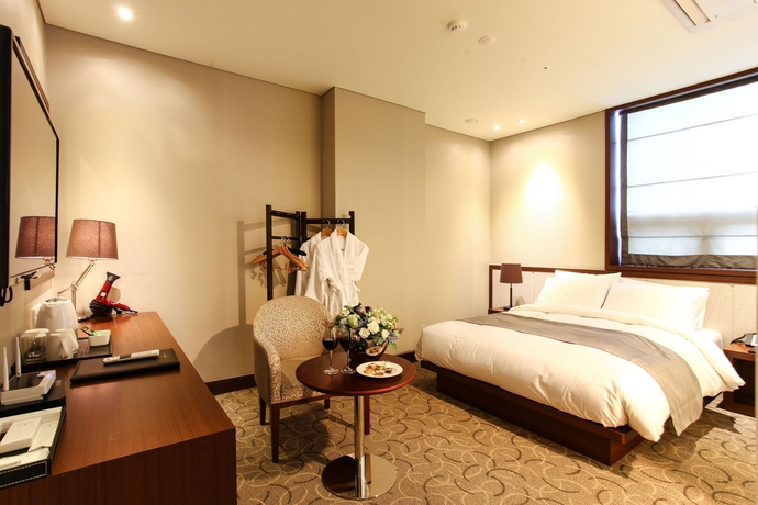 Imagen de la habitación del Hotel Rosana. Foto 8