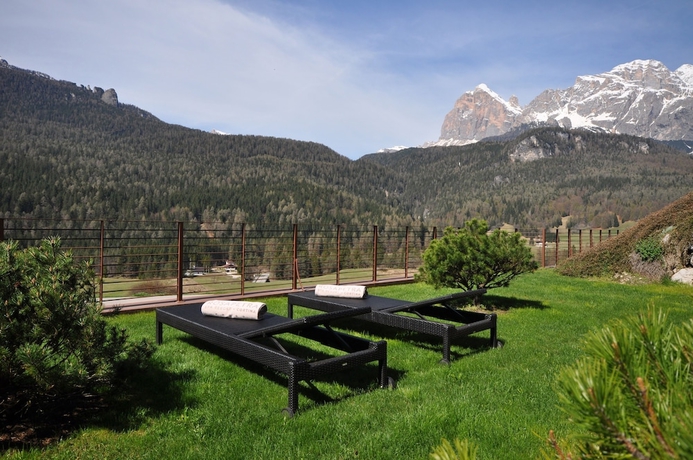 Imagen de la habitación del Hotel Rosapetra Spa Resort. Foto 8