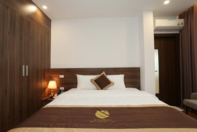 Imagen de la habitación del Hotel Rosarian. Foto 15