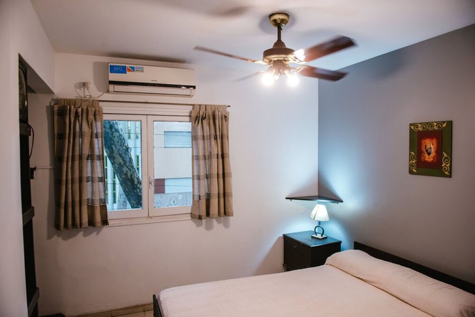 Imagen de la habitación del Hotel Rosario. Foto 4