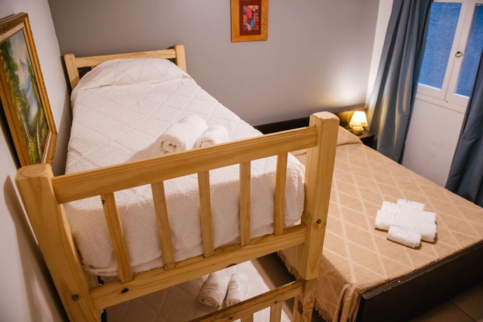 Imagen de la habitación del Hotel Rosario. Foto 9