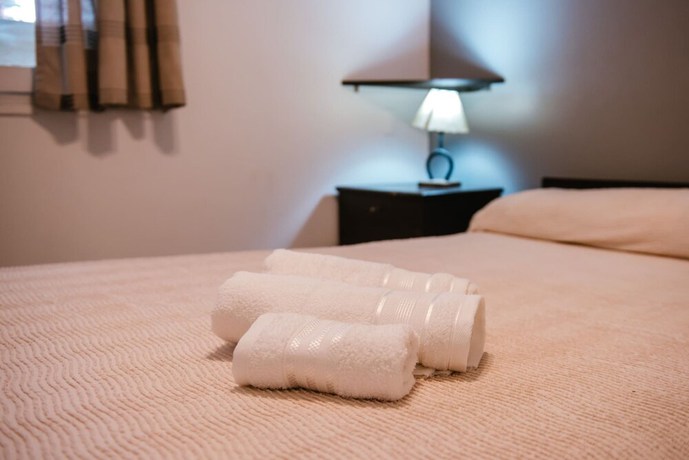 Imagen de la habitación del Hotel Rosario. Foto 13