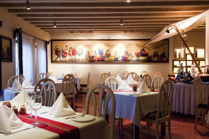 Imagen del bar/restaurante del Hotel Rosario La Paz. Foto 3