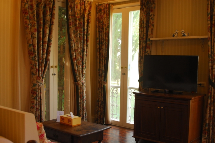 Imagen de los interiores del Hotel Rosario Oasis Resort - Sha Plus. Foto 13