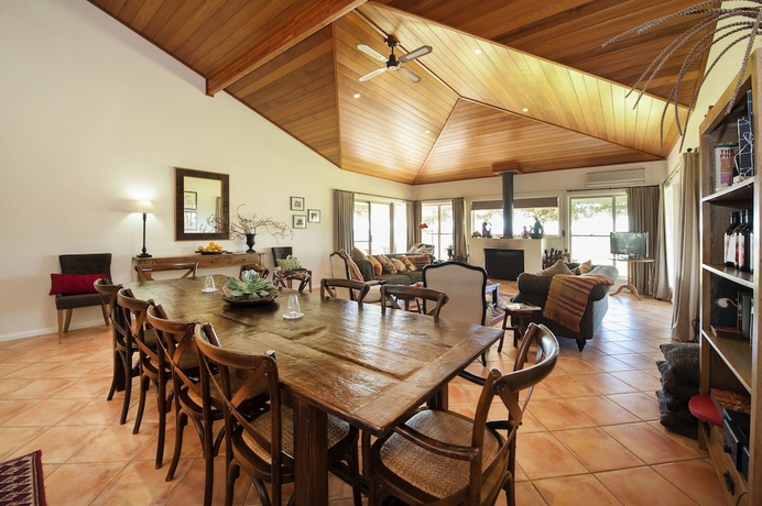 Imagen del bar/restaurante del Hotel Rosby Guesthouse. Foto 5