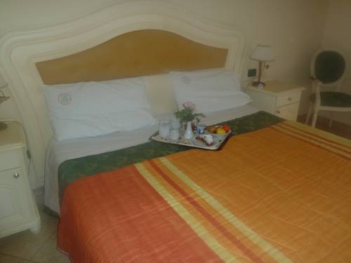 Imagen de la habitación del Hotel Roscianum Welness Spa. Foto 9